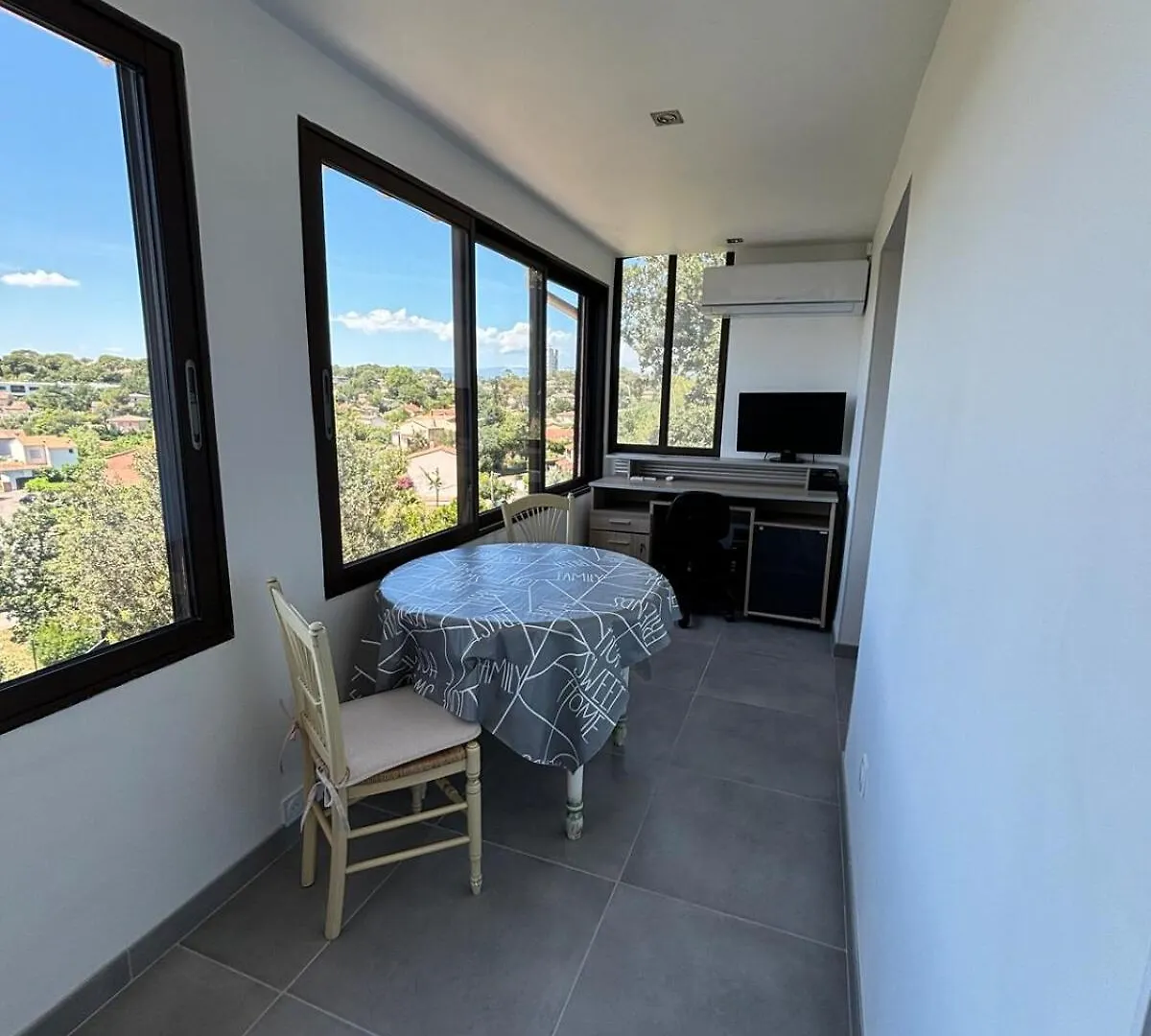 Comfort & Private Garden T2 - Air Conditioning - Wi-Fi - Parking Saint-Raphaël Francie